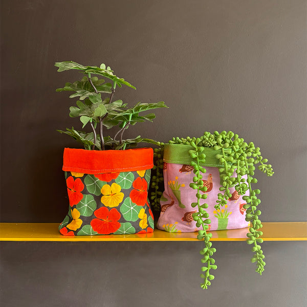 Plant cosy or basket | Chicken print