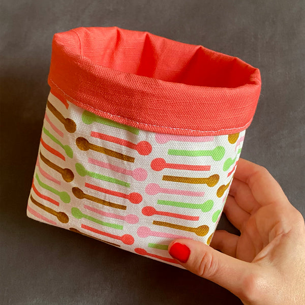 Plant cosy or basket | Colourful shapes print