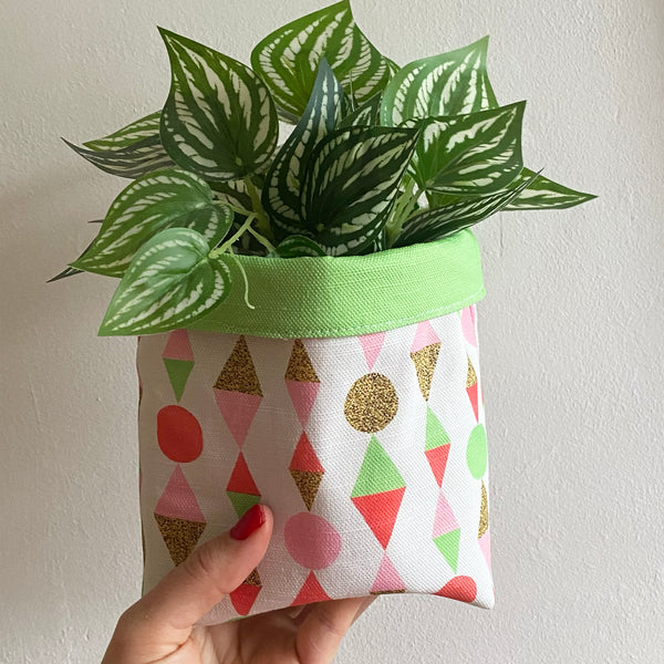 Plant cosy or basket | Geometric shapes print