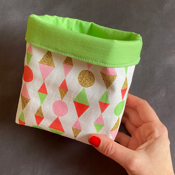 Plant cosy or basket | Geometric shapes print