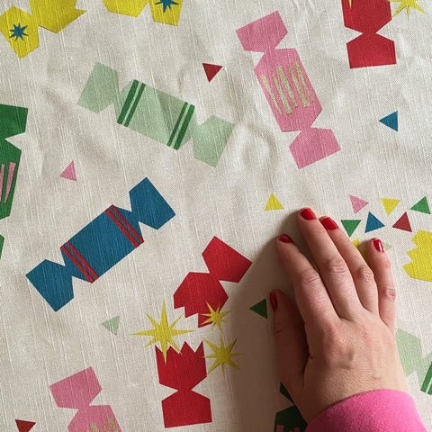 Made to order | Christmas cracker tablecloth