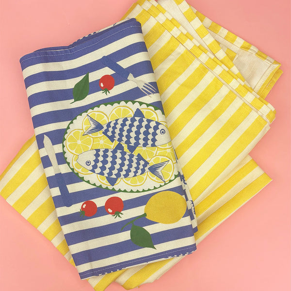 Fresh Fish table runner | double sided - Chimps Tea Party