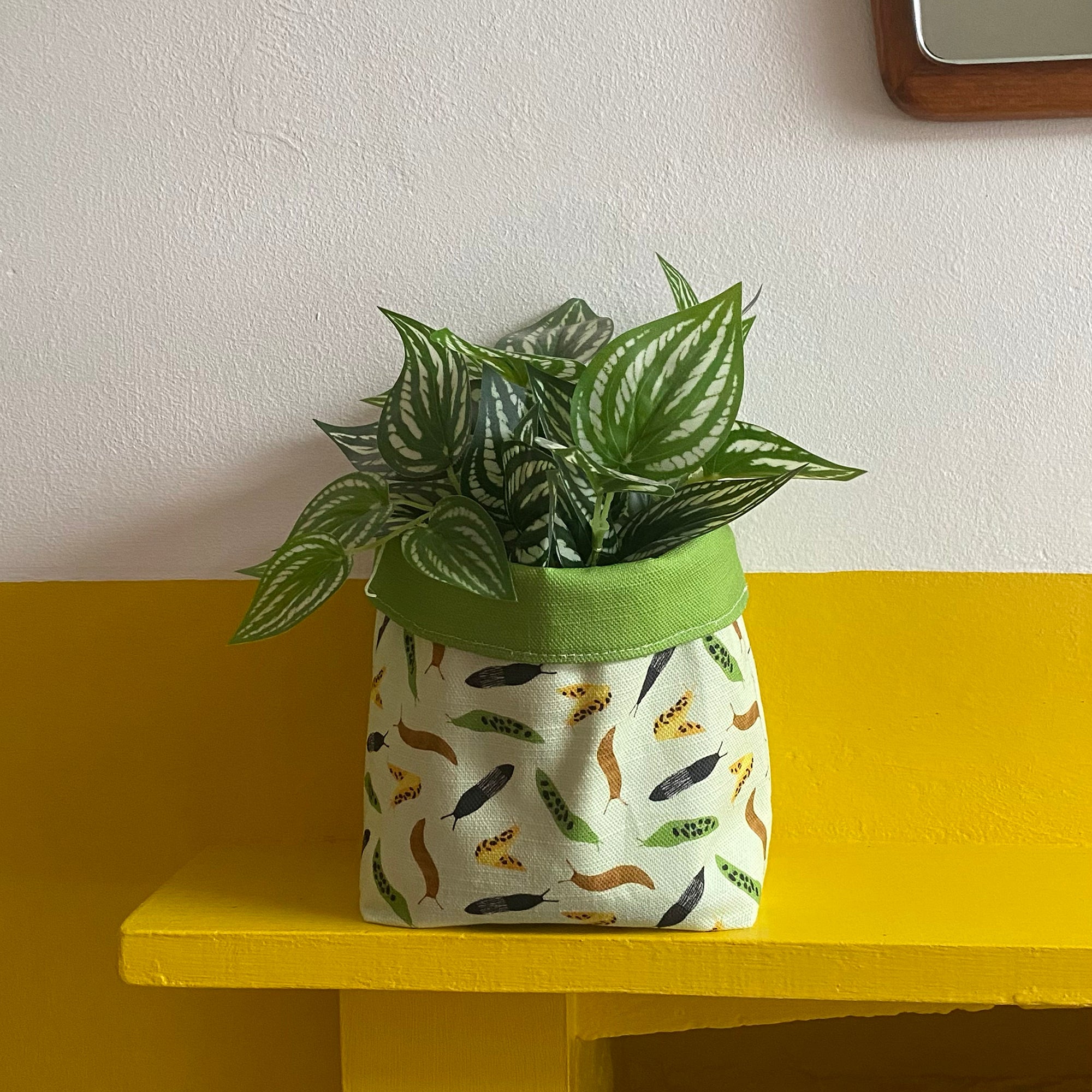 Plant cosy or basket | Slug print