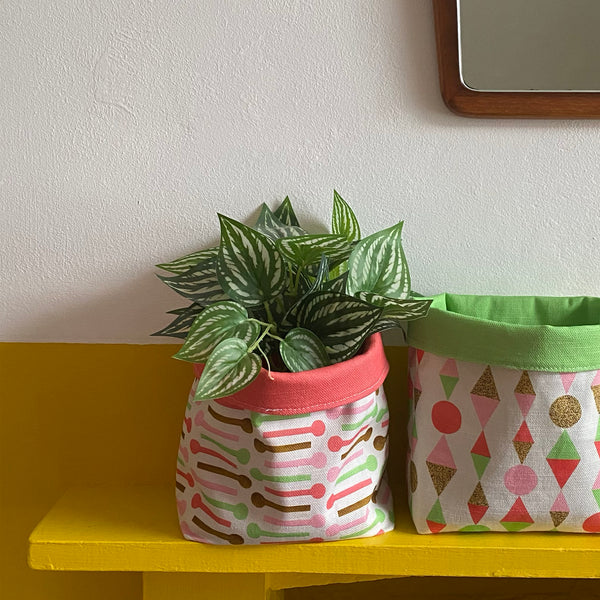 Plant cosy or basket | Colourful shapes print