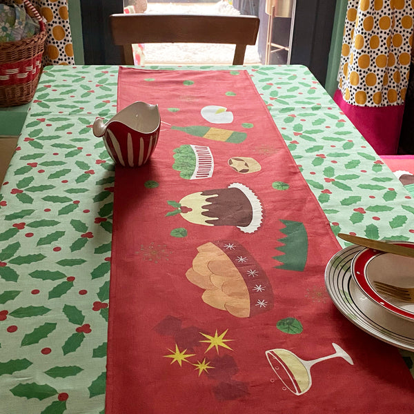 Made to order | Holly berry Christmas tablecloth