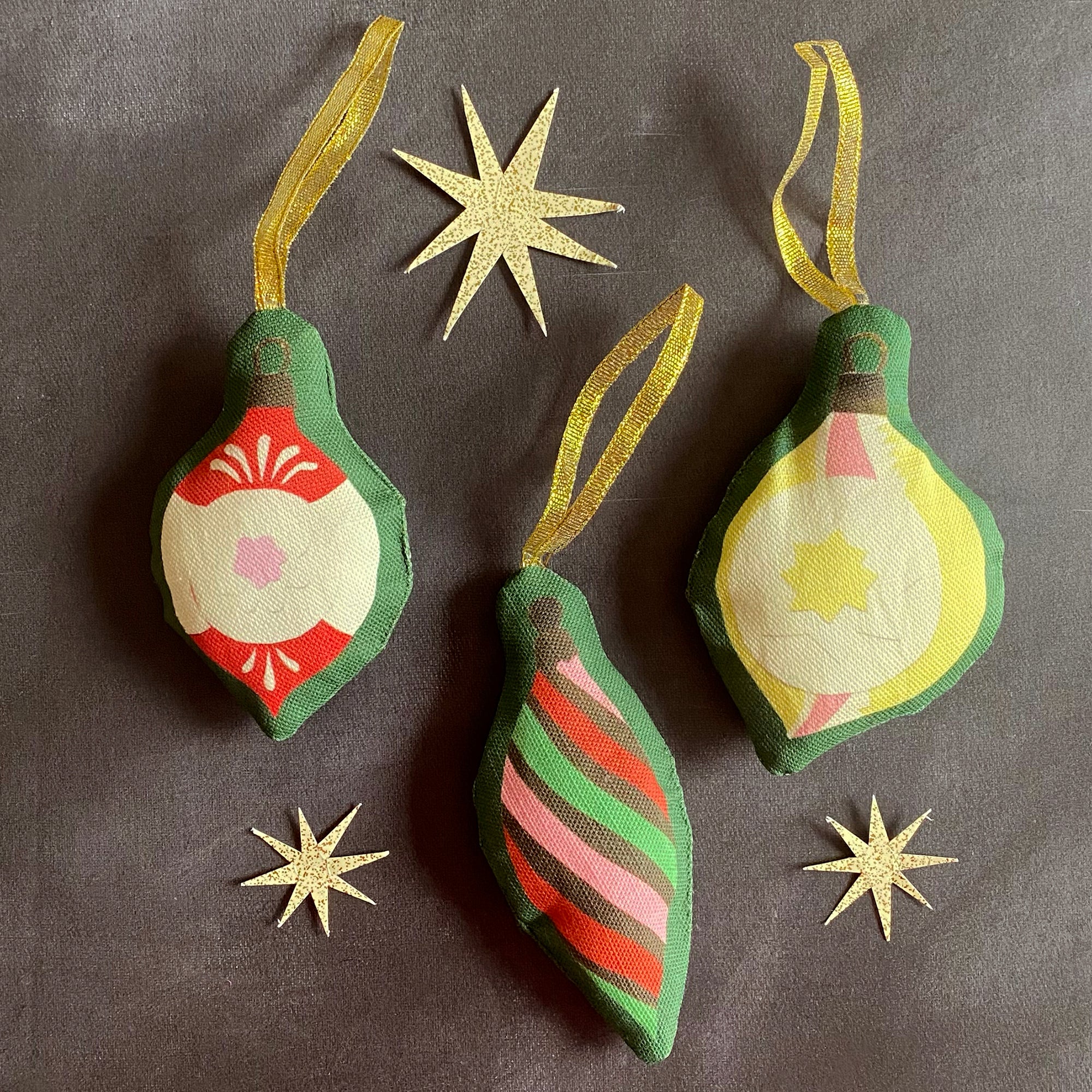 Vintage Bauble Christmas Tree Decorations | Single or set of 3