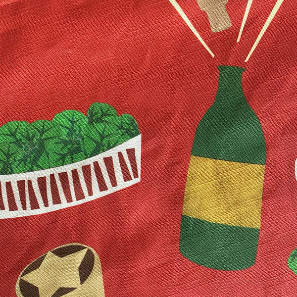 Christmas dinner table runner | double sided red and green